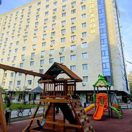 Апартаменты В Центре, В Новом Доме Алматы Номер фото